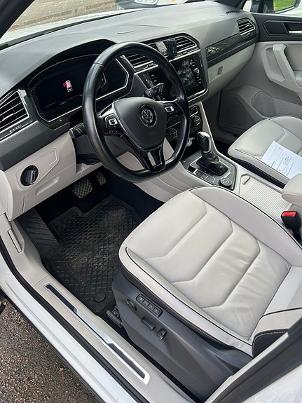 Volkswagen Tiguan 4 of 7