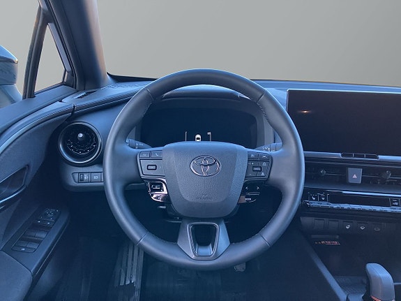 Toyota C-HR 11 of 12