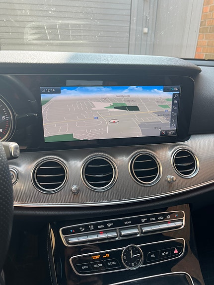 Mercedes-Benz E220 d 8 of 8
