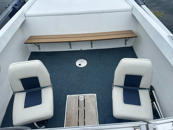 Chris Craft 186 BR Mercruiser 5,7 260 hk 2 of 10