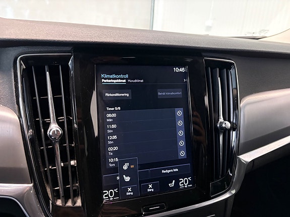 Volvo V90 21 of 27