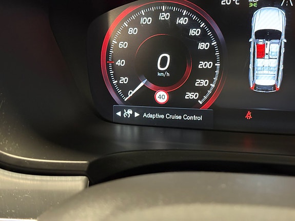 Volvo V90 16 of 27