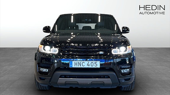Land Rover Range Rover Sport 8 of 13