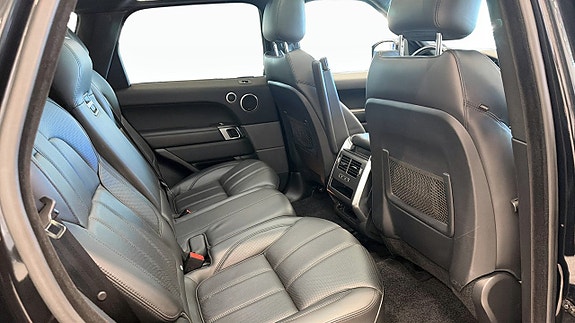 Land Rover Range Rover Sport 5 of 13