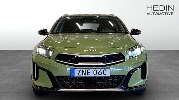 Kia XCeed 8 of 12