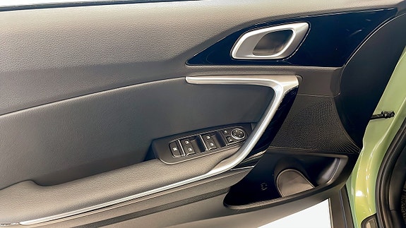 Kia XCeed 11 of 12