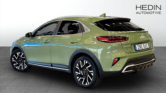 Kia XCeed 2 of 12