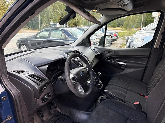 Ford Transit Connect 14 of 20