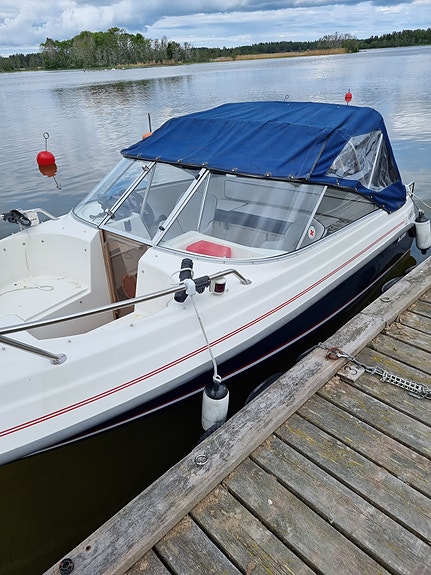 Motorbåt 8 of 8