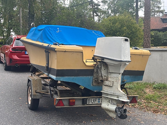 Ockelbo B16 med Johnson 70 hk o Fobo 80-släp 5 of 5