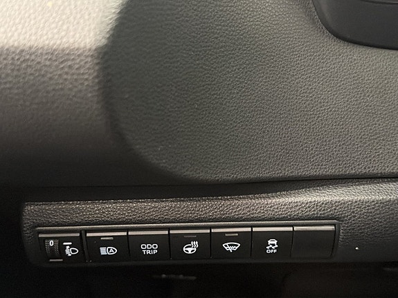 Toyota Corolla 18 of 27