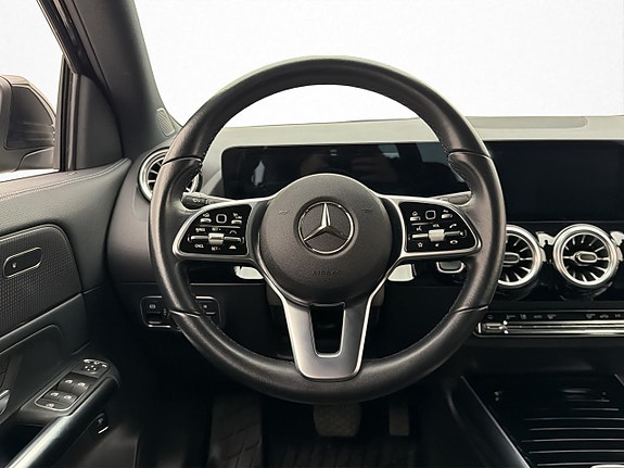 Mercedes-Benz EQA250+ 16 of 30