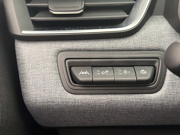 Renault Clio 15 of 30