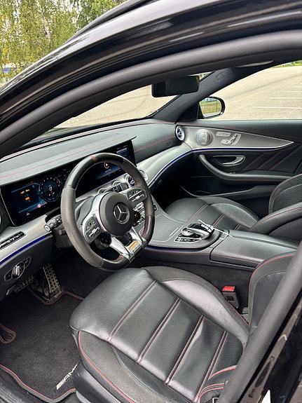 Mercedes-Benz E53 4 of 5