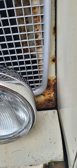 Land Rover 109 11 of 16