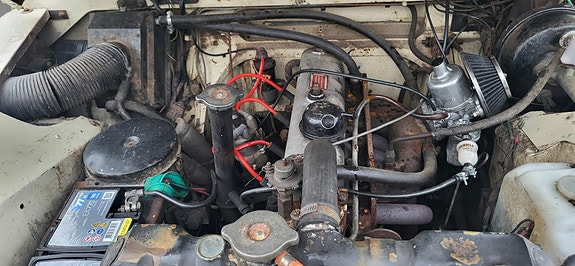 Land Rover 109 12 of 16