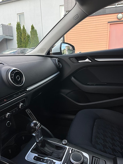 Audi A3 9 of 16