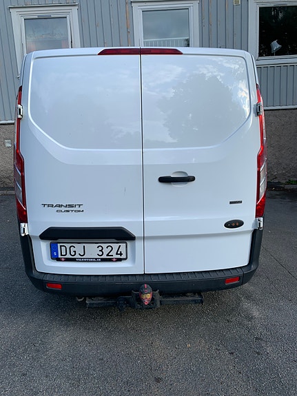 Ford Transit Custom 5 of 7