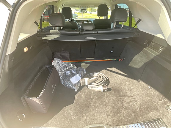 Mercedes-Benz GLE350 de 10 of 13