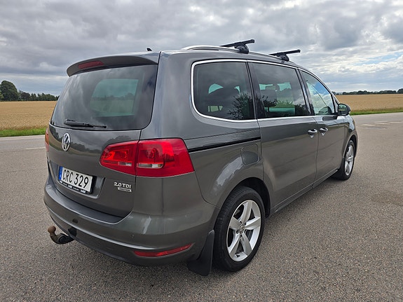 Volkswagen Sharan 3 of 9
