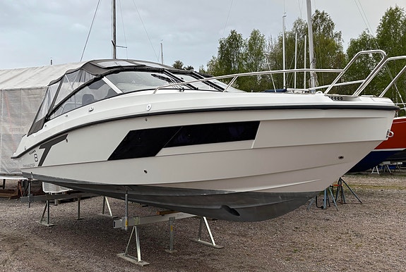 Välutrustad Finnmaster T8 (2018) / Yamaha F300 HK i  mycket gott skick 3 of 3