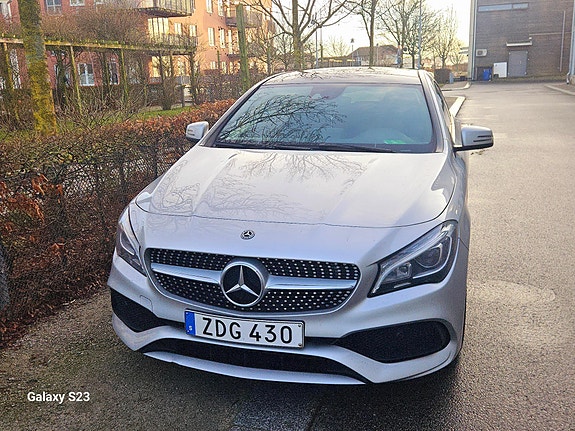 Mercedes-Benz CLA180 6 of 12