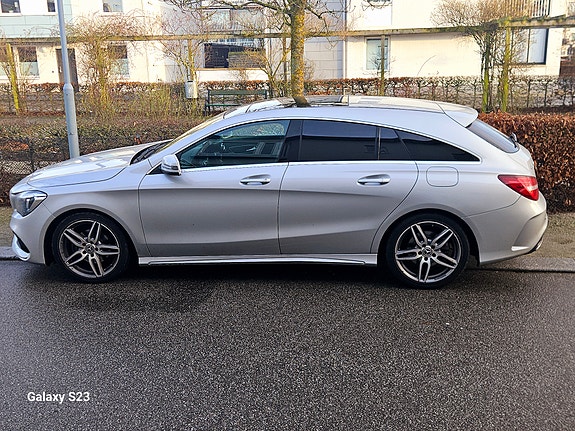 Mercedes-Benz CLA180 8 of 12