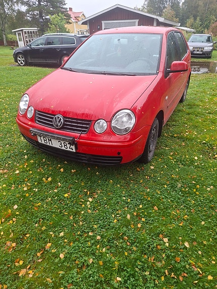 Volkswagen Polo 2 of 4