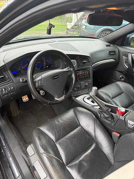 Volvo S60 2 of 2