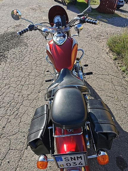 Triumph BONNEVILLE AMERI 8 of 10