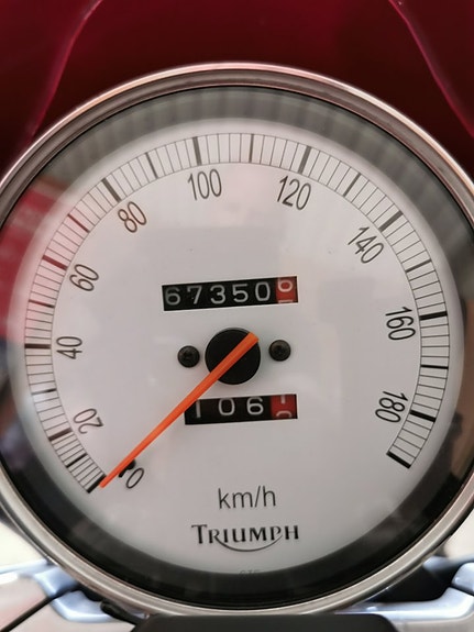 Triumph BONNEVILLE AMERI 10 of 10