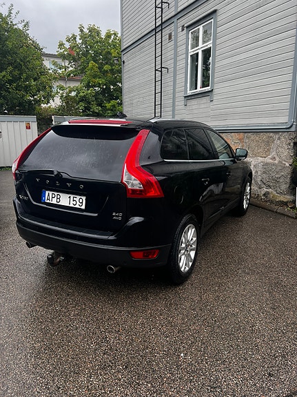 Volvo XC60 3 of 6