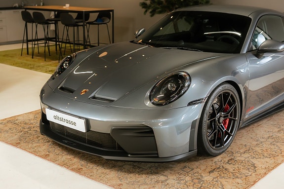 Porsche 911 2 of 30