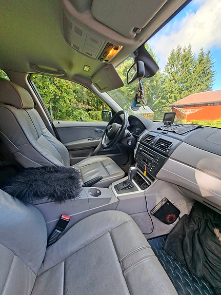 BMW X3 5 of 6