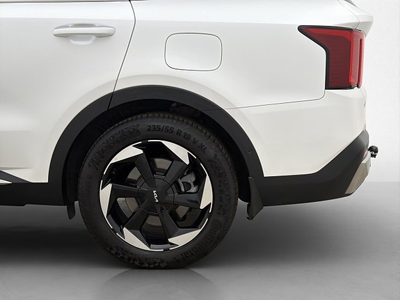 Kia Sorento 11 of 30