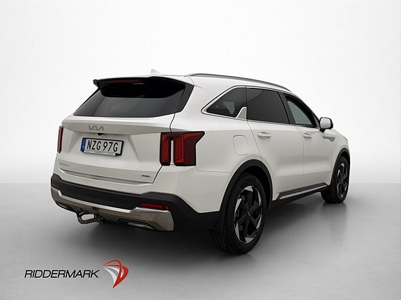 Kia Sorento 8 of 30