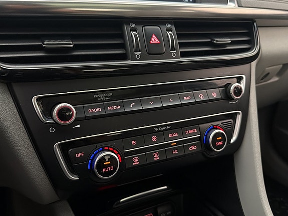 Kia Optima 26 of 30