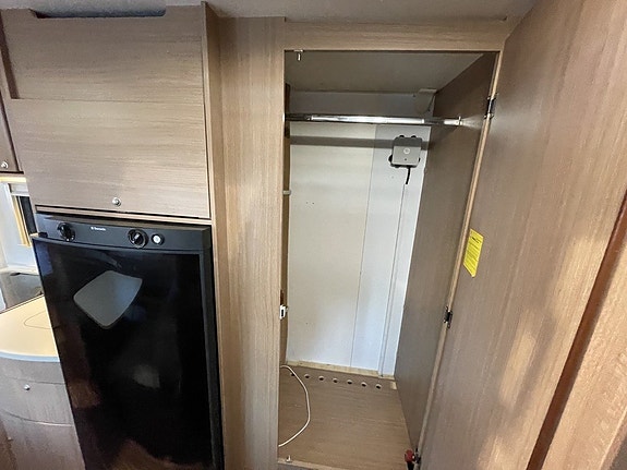 Adria Aviva 563 PT Familjevagn/1500 kg/ 8 of 16