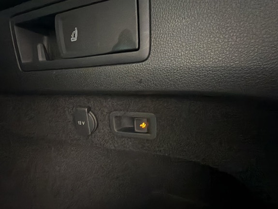 Volkswagen Passat 30 of 30