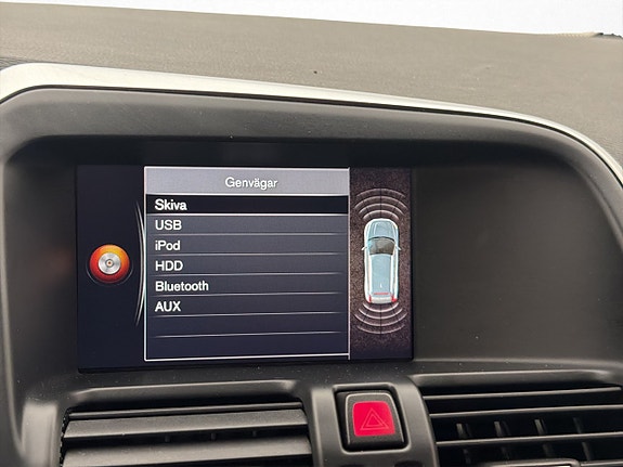 Volvo XC60 24 of 30