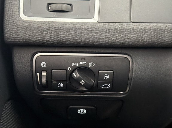 Volvo XC60 28 of 30