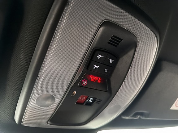 Volvo XC60 29 of 30