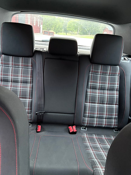 Volkswagen Golf VI 6 of 10