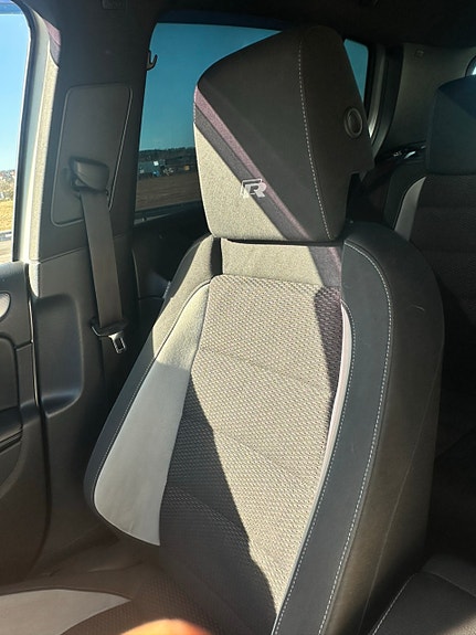 Volkswagen Golf VI 4 of 5