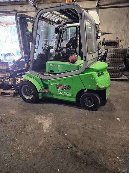 Cesab Mak 500 ac 2 of 4