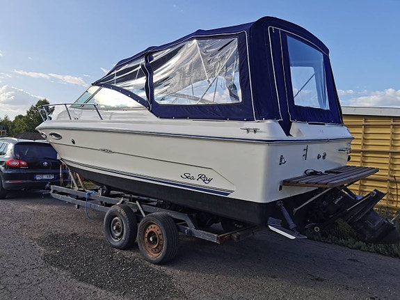 sea ray 230 2 of 5
