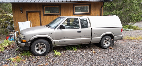 Chevrolet S10 2 of 3
