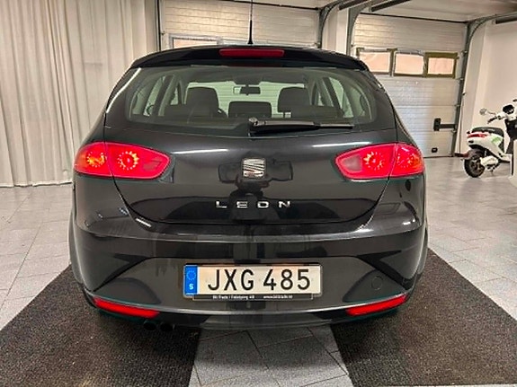 Seat Leon 6 of 14