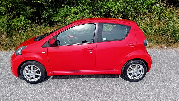 Toyota Aygo 4 of 14
