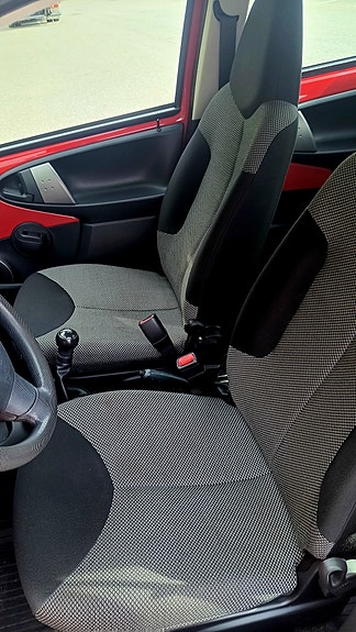 Toyota Aygo 9 of 14